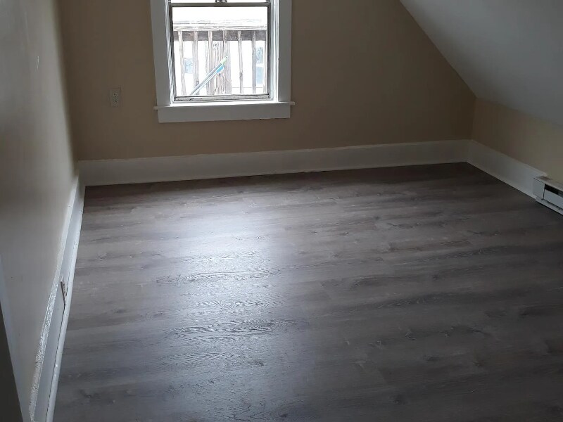 Building Photo - 35 Litchfield St