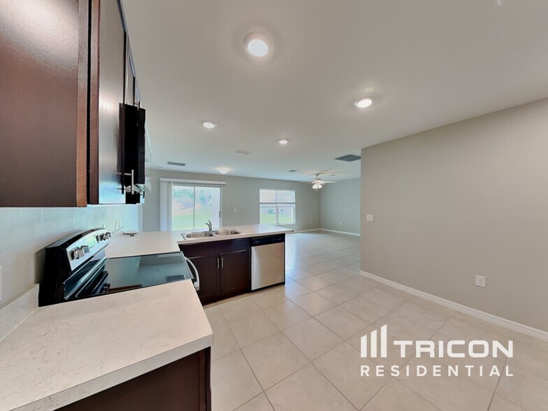 Building Photo - 1509 Orlando Blvd
