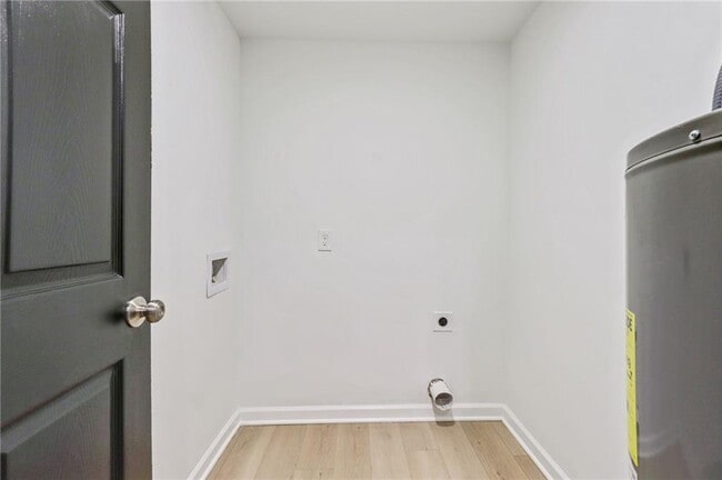 Building Photo - 20 Pennington Ave SW