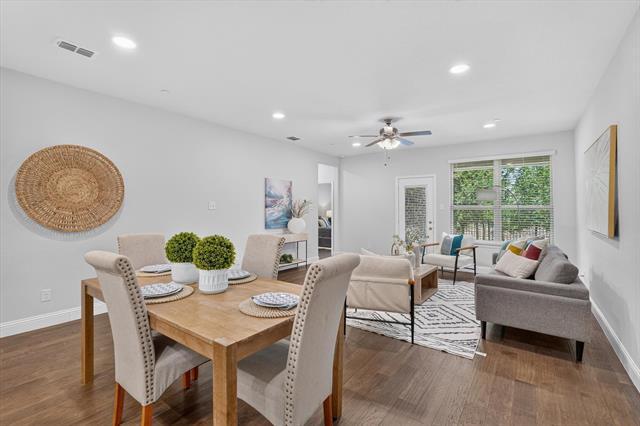 Building Photo - 2873 Creekway Dr