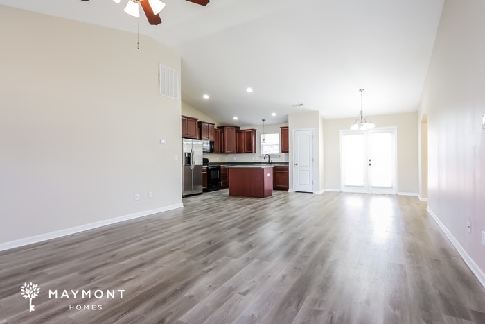 Building Photo - 267 Walcott Dr