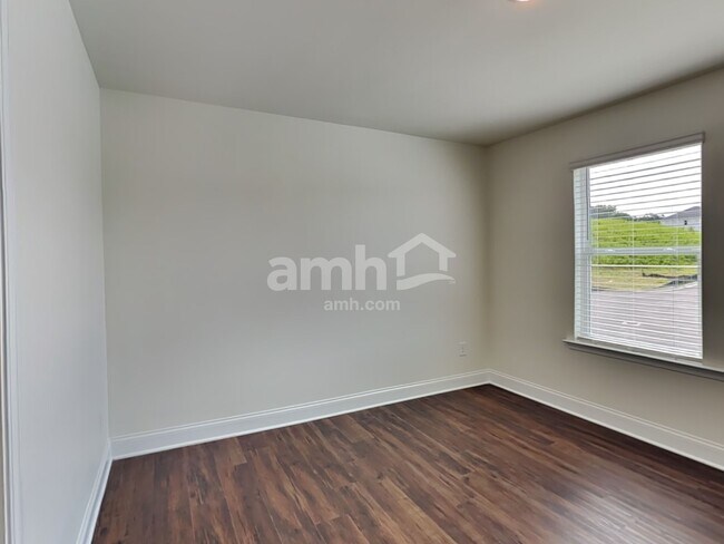 Building Photo - 1234 Soapstone Rd