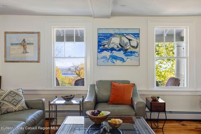 Building Photo - 114 Chase Rd