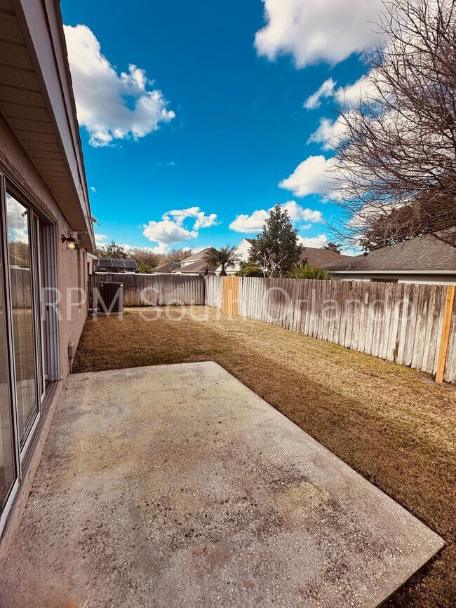 Building Photo - Rivers Pointe