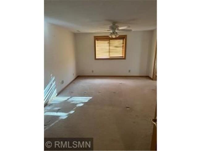 Building Photo - 1141 E Ash St