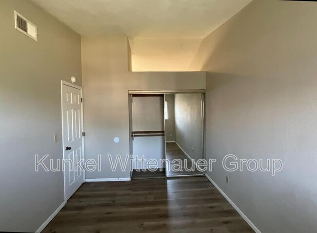 Building Photo - 257 Eagle Ridge