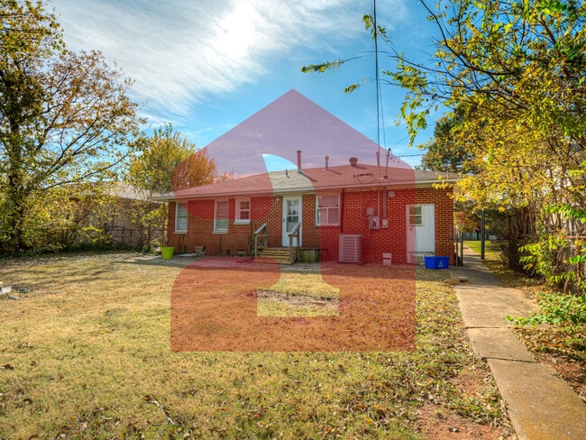 Building Photo - 2017 Downing St