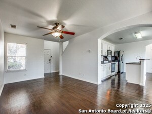 Building Photo - 922 Avocet