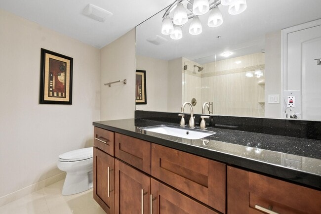 Building Photo - 3000 N Ocean Dr