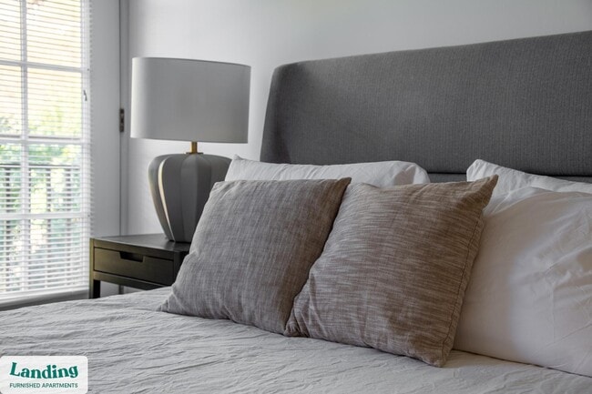 Building Photo - 1903 E Marshall St