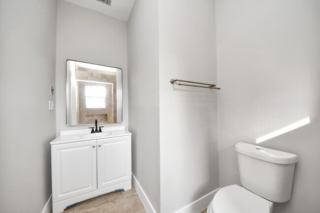 Building Photo - 1507 Brooks Ave