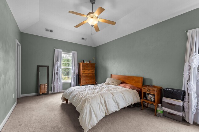 Building Photo - 1625 Lockridge Ct