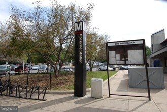 Building Photo - 1004 Gaither Rd