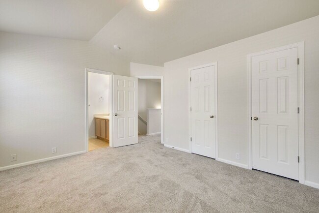 Building Photo - 2756 Scotchbroom Point