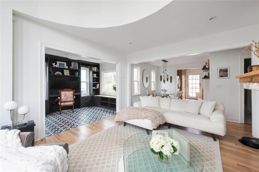 Building Photo - 467 Stovall St SE