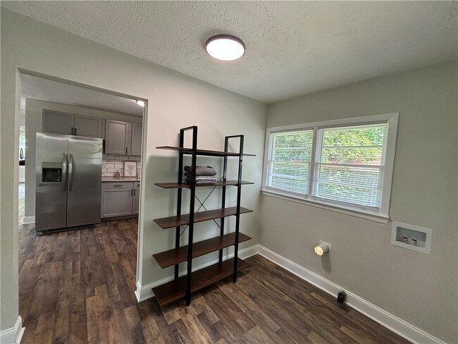 Building Photo - 61 W Rocky St