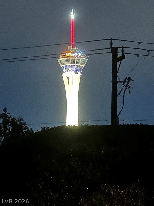 Building Photo - 2408 El Cortez Ave