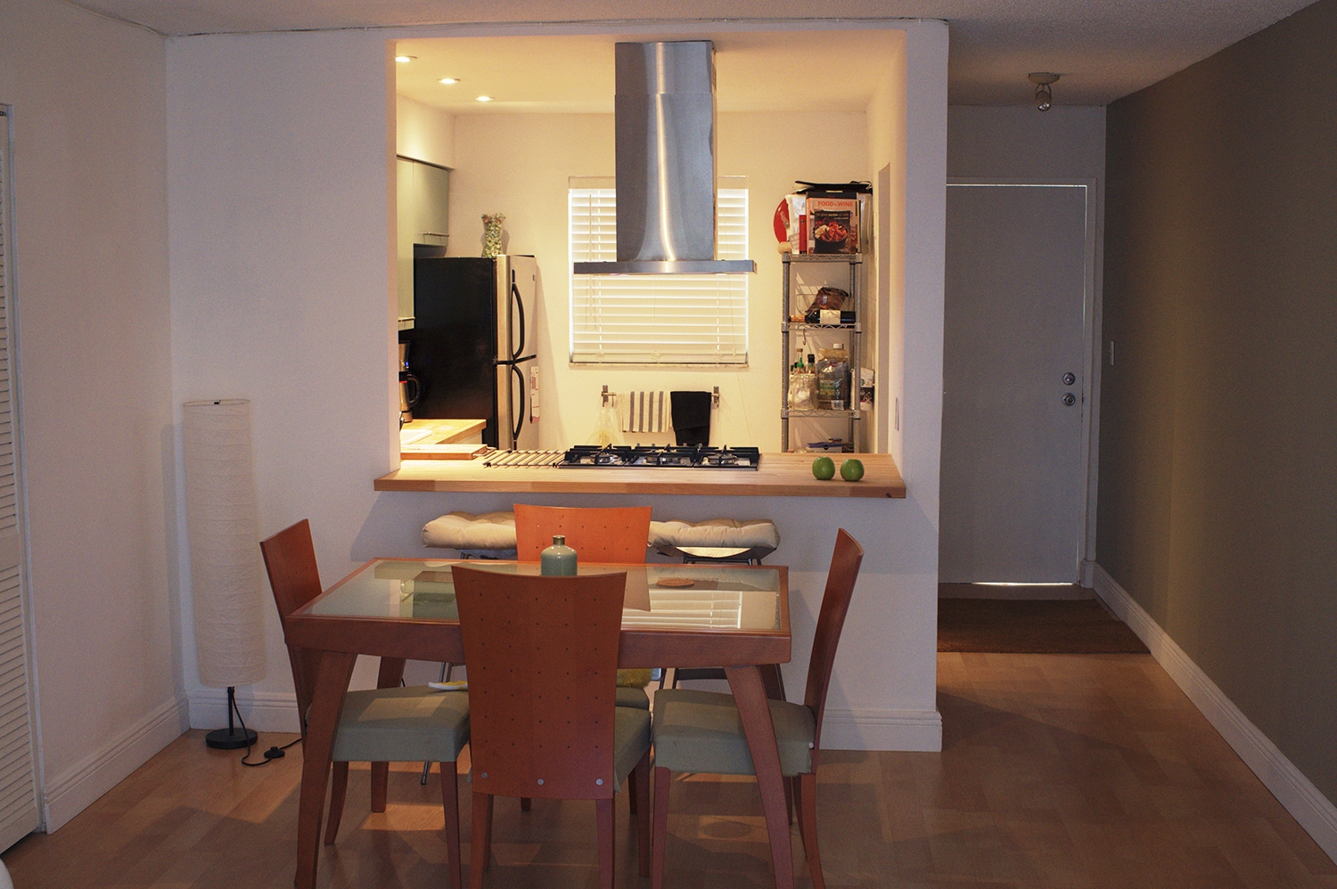 Dining Area - 1615 Meridian Ave
