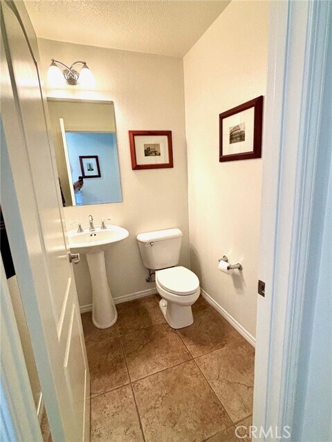 Building Photo - 5404 W 149th Pl