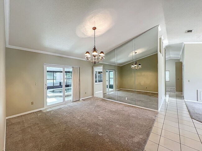 Building Photo - Elegant 4-Bed Winter Park Home with Oversized Hot Tub & Scenic Setting