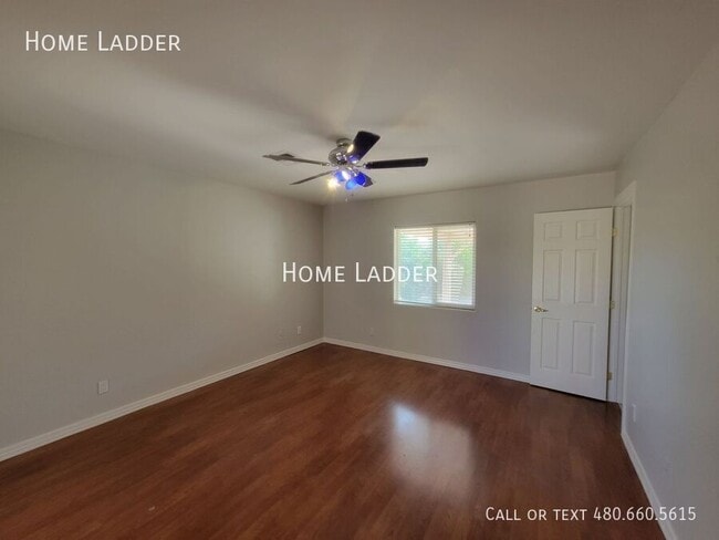 Building Photo - 5214 N 21st Ave