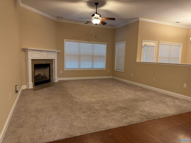 Building Photo - 2275 Towne Park Dr SW