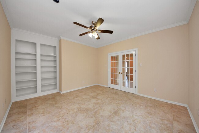 Building Photo - 16710 Colony Terrace Dr