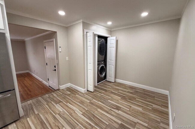 Building Photo - 195 Meagher Ave