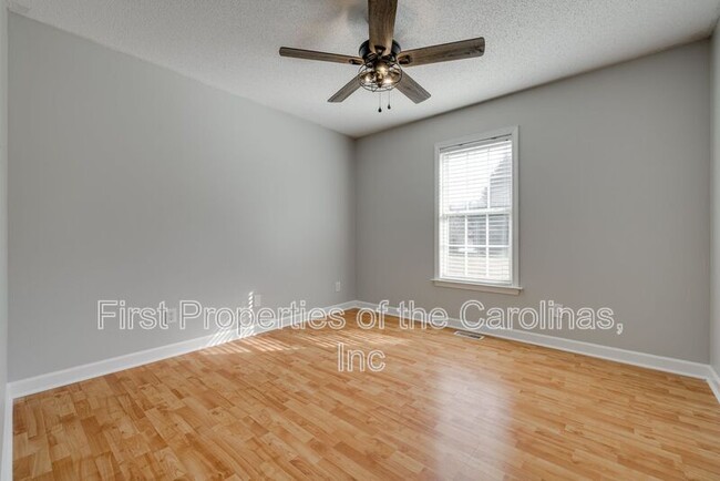 Building Photo - 1111 Quail Haven Dr