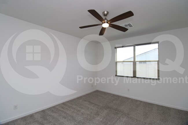 Building Photo - 12581 W Daley Ln
