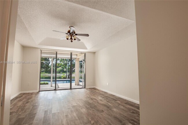 Building Photo - 7440 NW 65th Ln