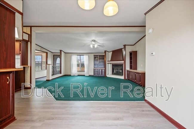 Building Photo - 2588 Johnson Creek Rd