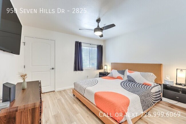 Building Photo - 950 Seven Hills Dr