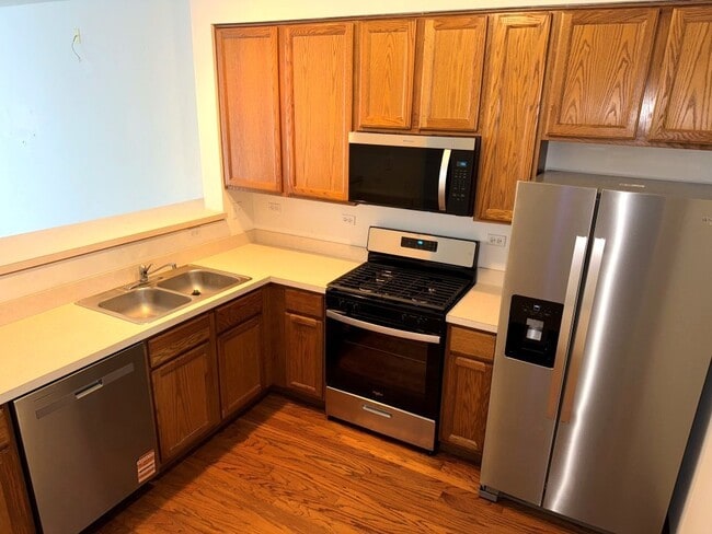 Building Photo - 2928 Kentshire Cir