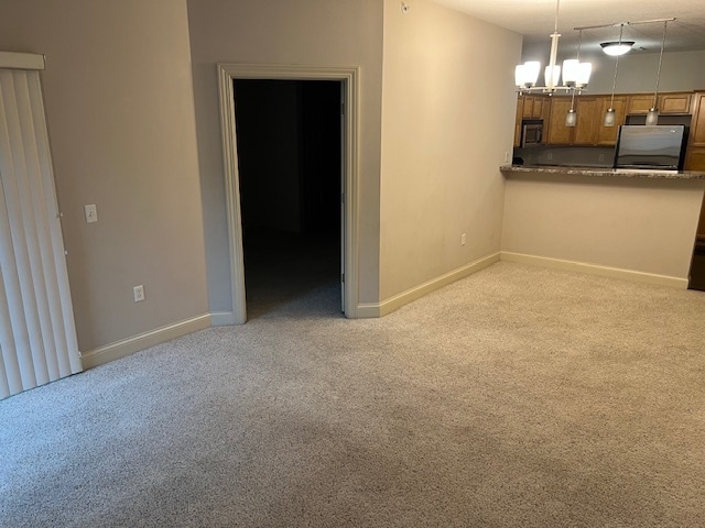 Living Room - 605 Grandview Ct