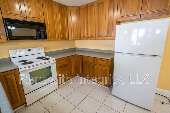 Building Photo - 3314 Sawtooth Dr