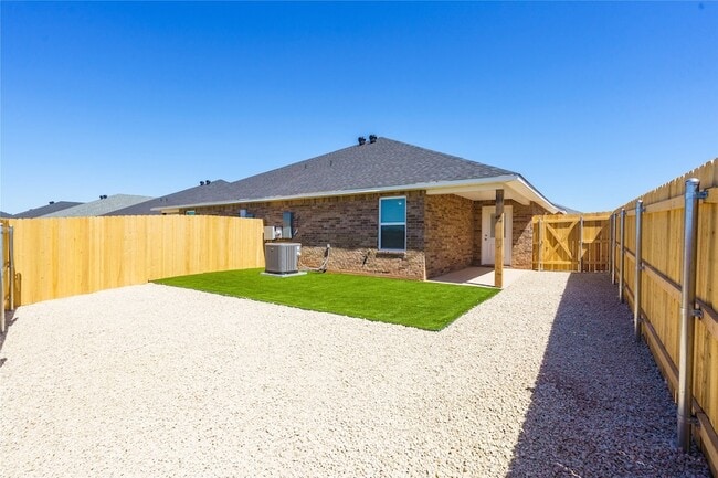 Building Photo - 2719 Roman Ln