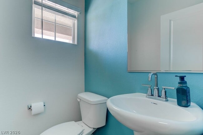 Building Photo - 10944 Meridian Flds Ave