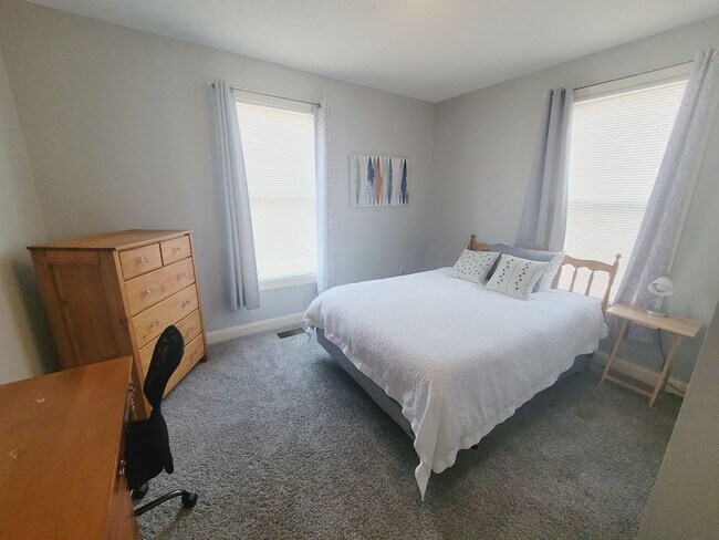 Building Photo - 1000 Taylor St