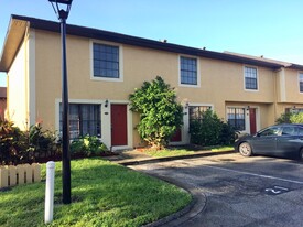 Building Photo - 7404 Woodburn Ct