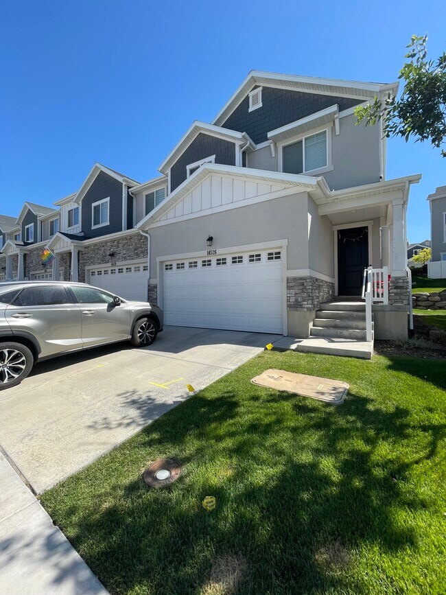 Building Photo - 14526 S Juniper Shade Dr