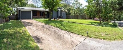 Building Photo - 11507 Whitewing Ave