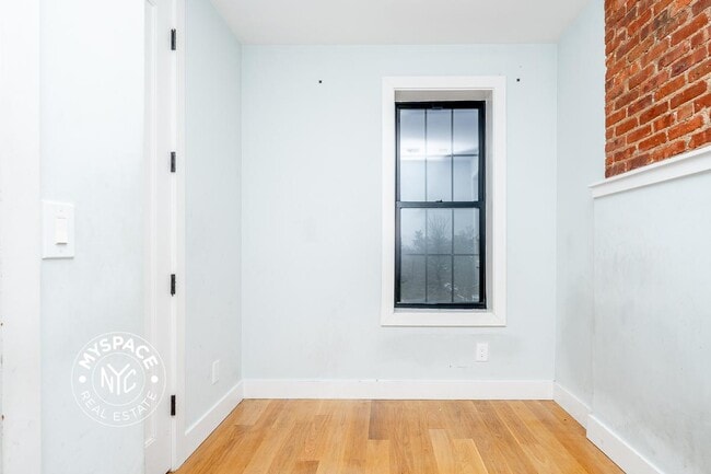 Building Photo - 67-02 60th St