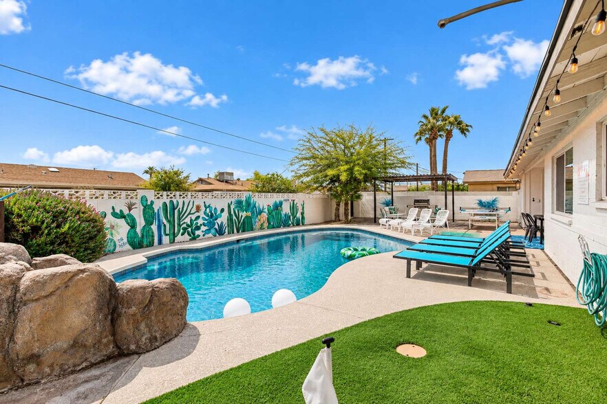 Building Photo - 7312 E Villa Way