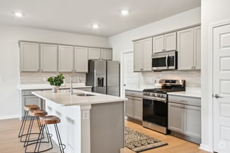 Building Photo - 6028 Gardner Maples Dr SE