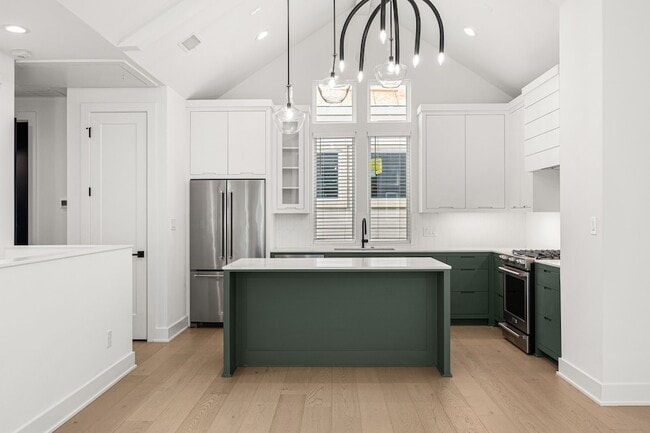 Building Photo - 1312 Heslep St