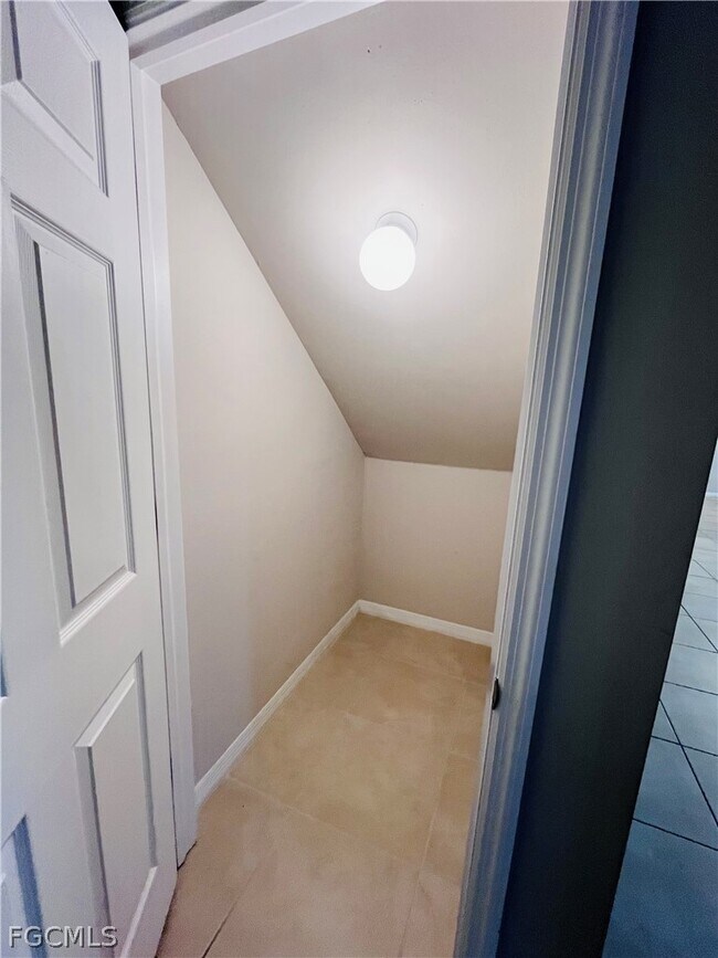 Building Photo - 10601 Crossback Ln