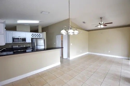 Building Photo - 7651 NW 168th Terrace