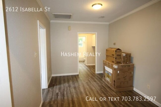 Building Photo - 2612 Isabella St