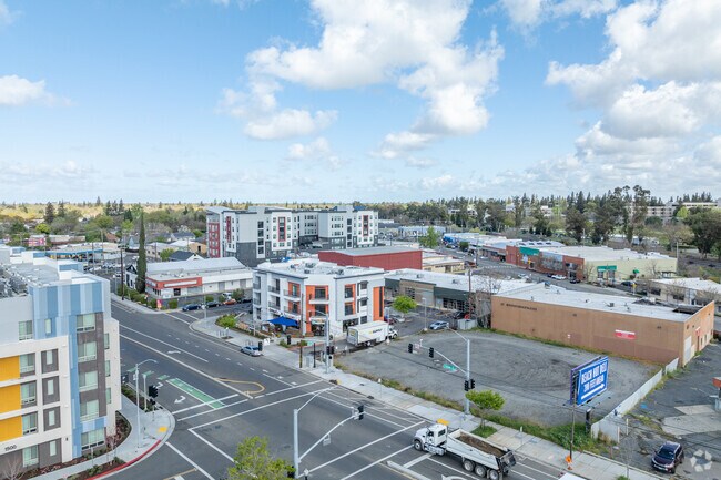Aerial Photo - 6601 Folsom Blvd